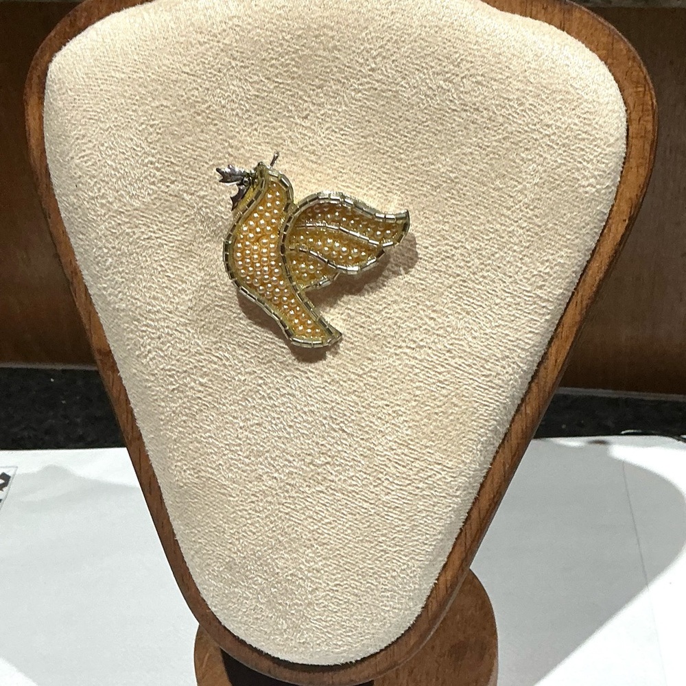 Vintage Dove Peace Bird Brooch by Liz Claiborne